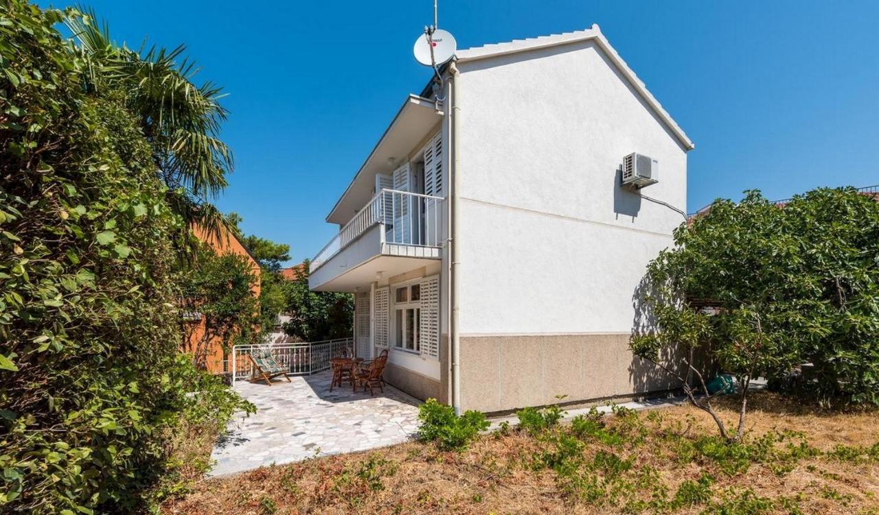 ברודאריצה Villa Adriatica מראה חיצוני תמונה